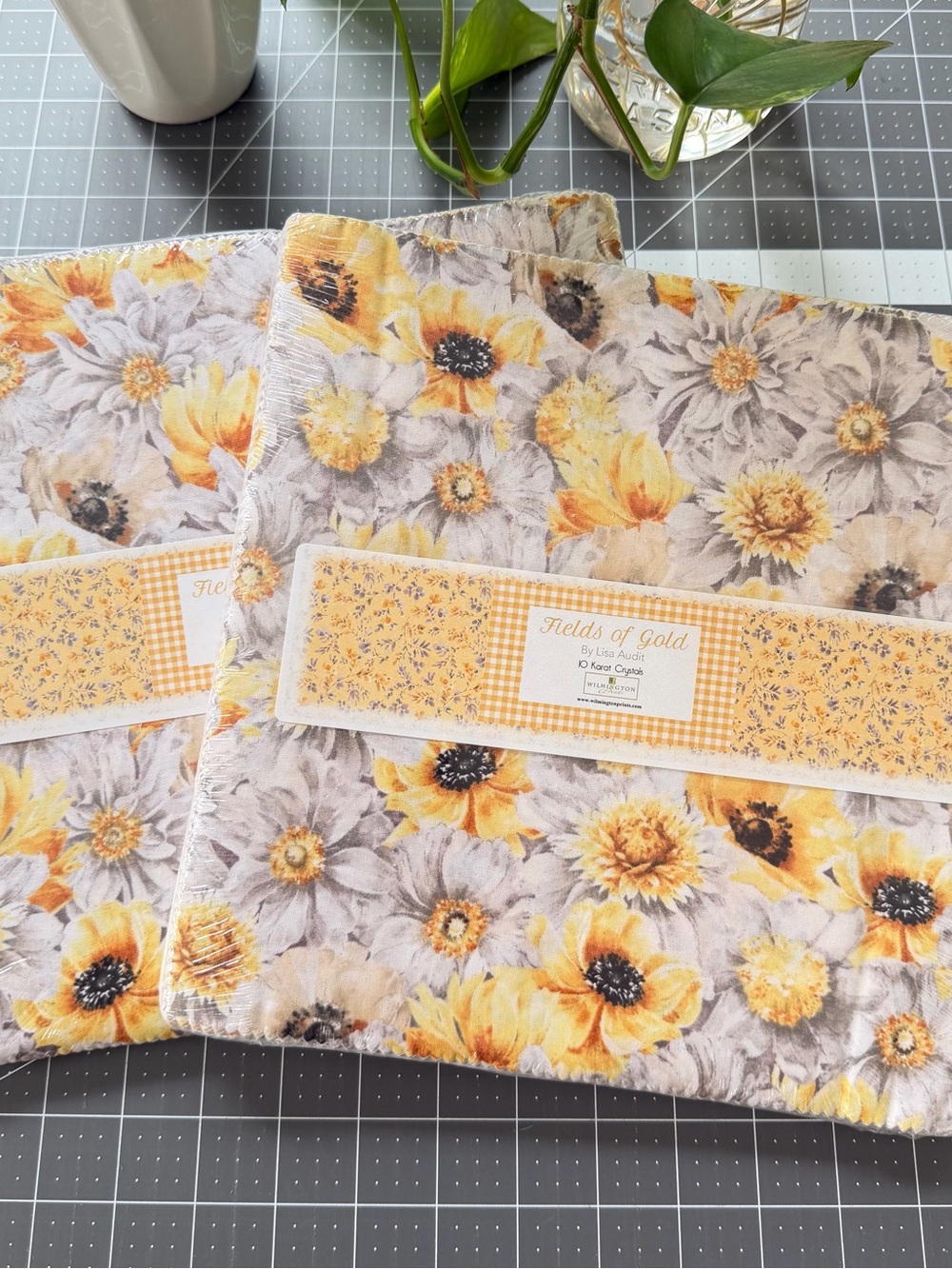Fields Of Gold….Layer Cake, 10in Squares Fabric/Material - Picture 2 of 13